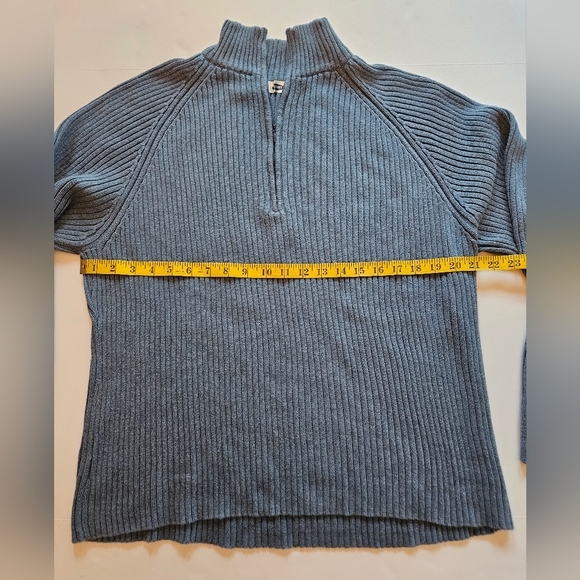 Old Navy, ribbed, quarter zip, pull on sweater. 100% cotton. Size XXL - Picture 3 of 6